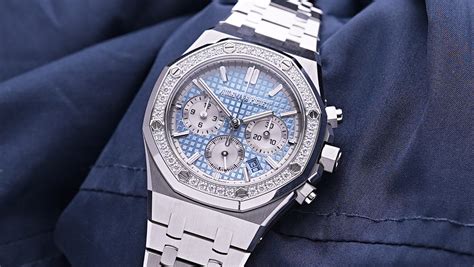 audemars piguet diamond bezel.